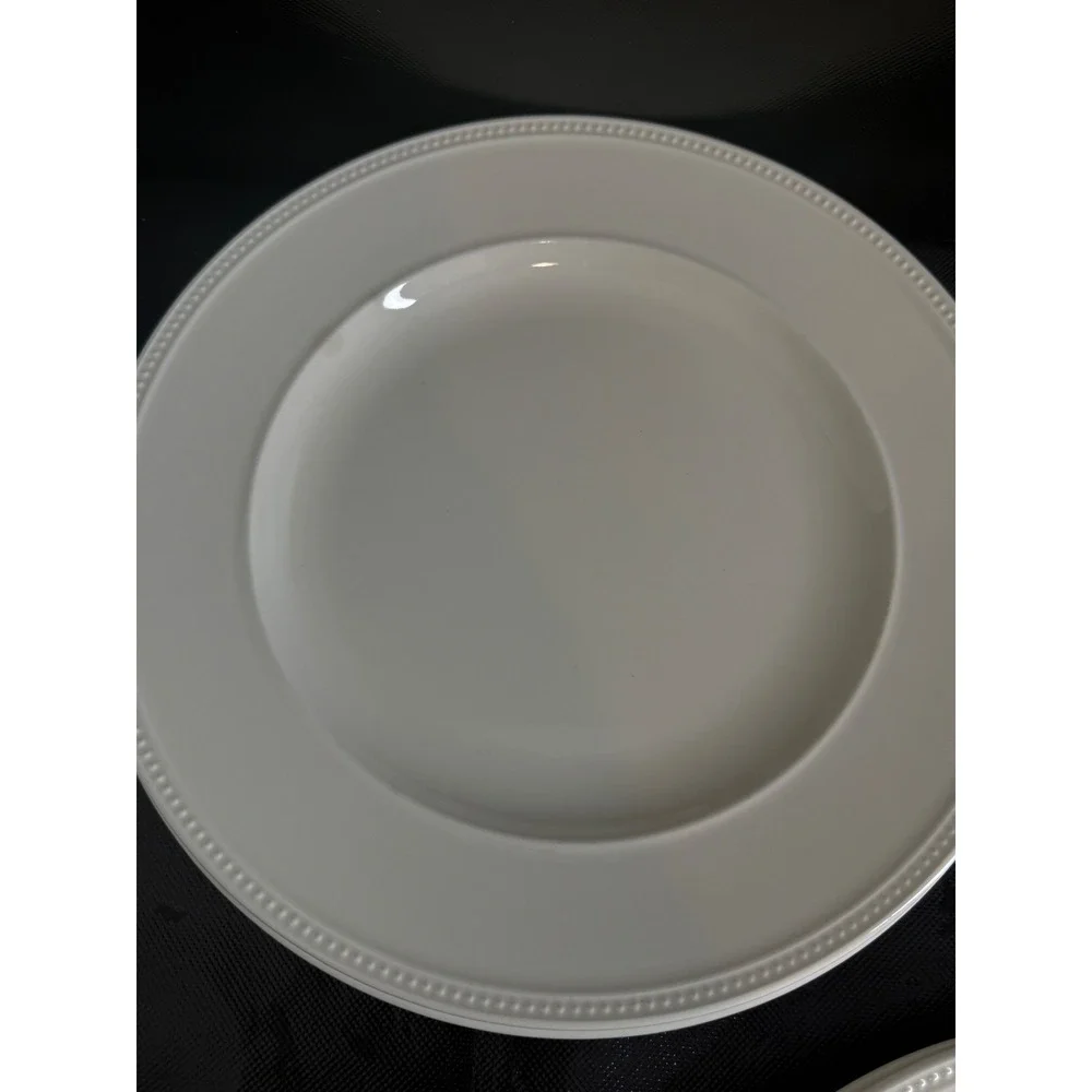 Wedgwood‎ Windsor Cream White Dinner Plates Set of 4 Beaded Rim Made in England